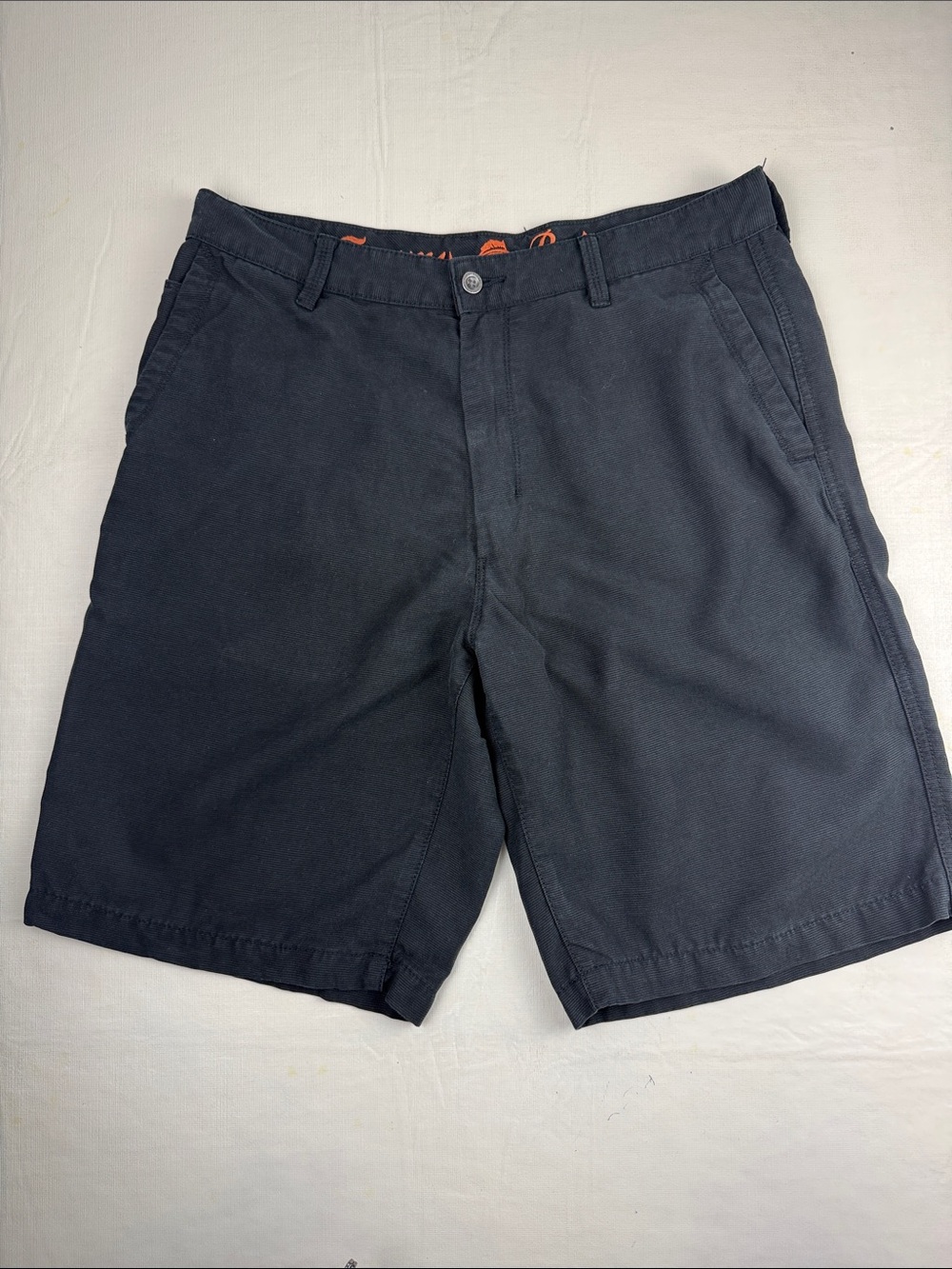 Tommy Bahama Men's Black Flat-Front Casual Textured Shorts Size 33
